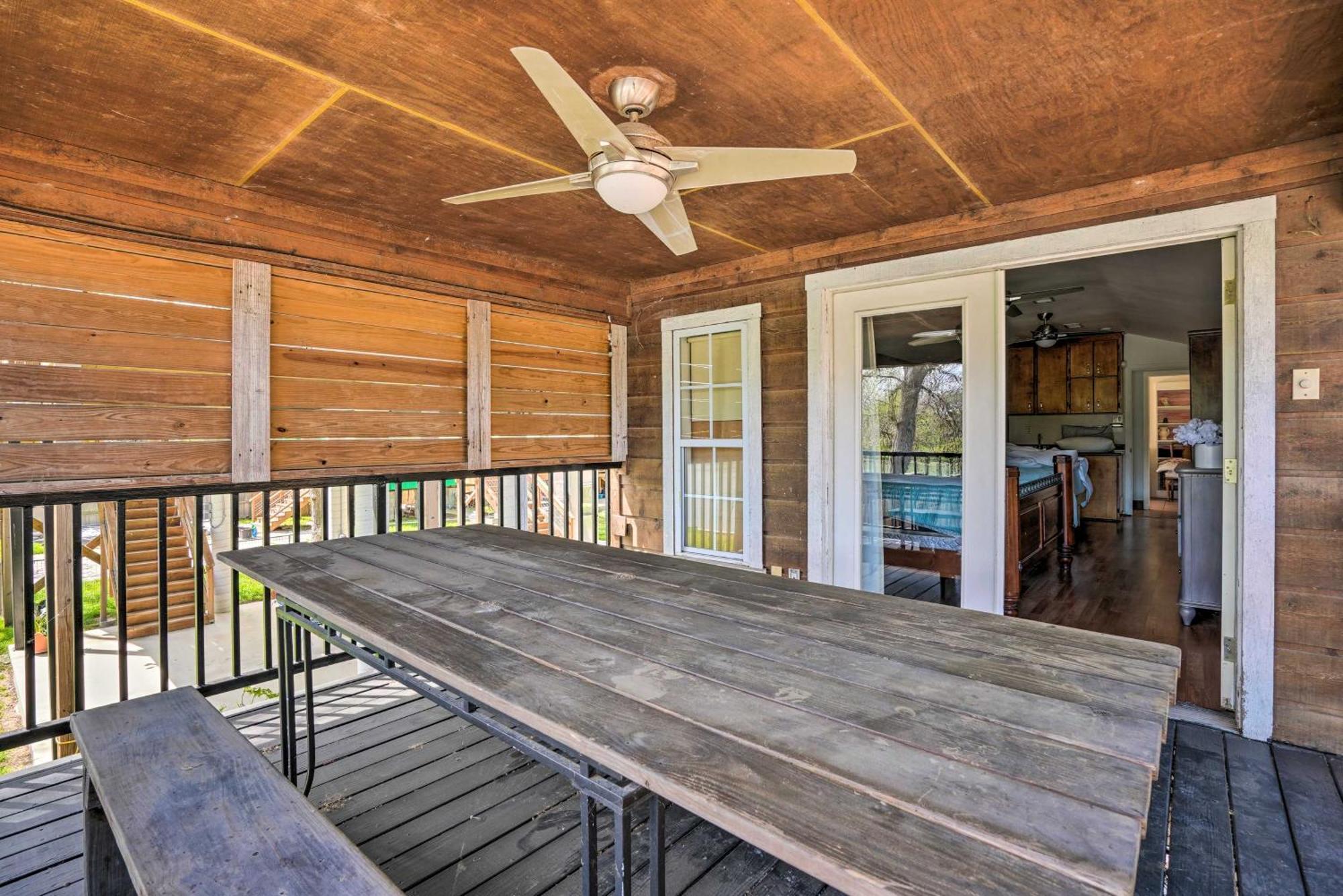 Waterfront Guadalupe River Lodge Home With Dock! Seguin Extérieur photo