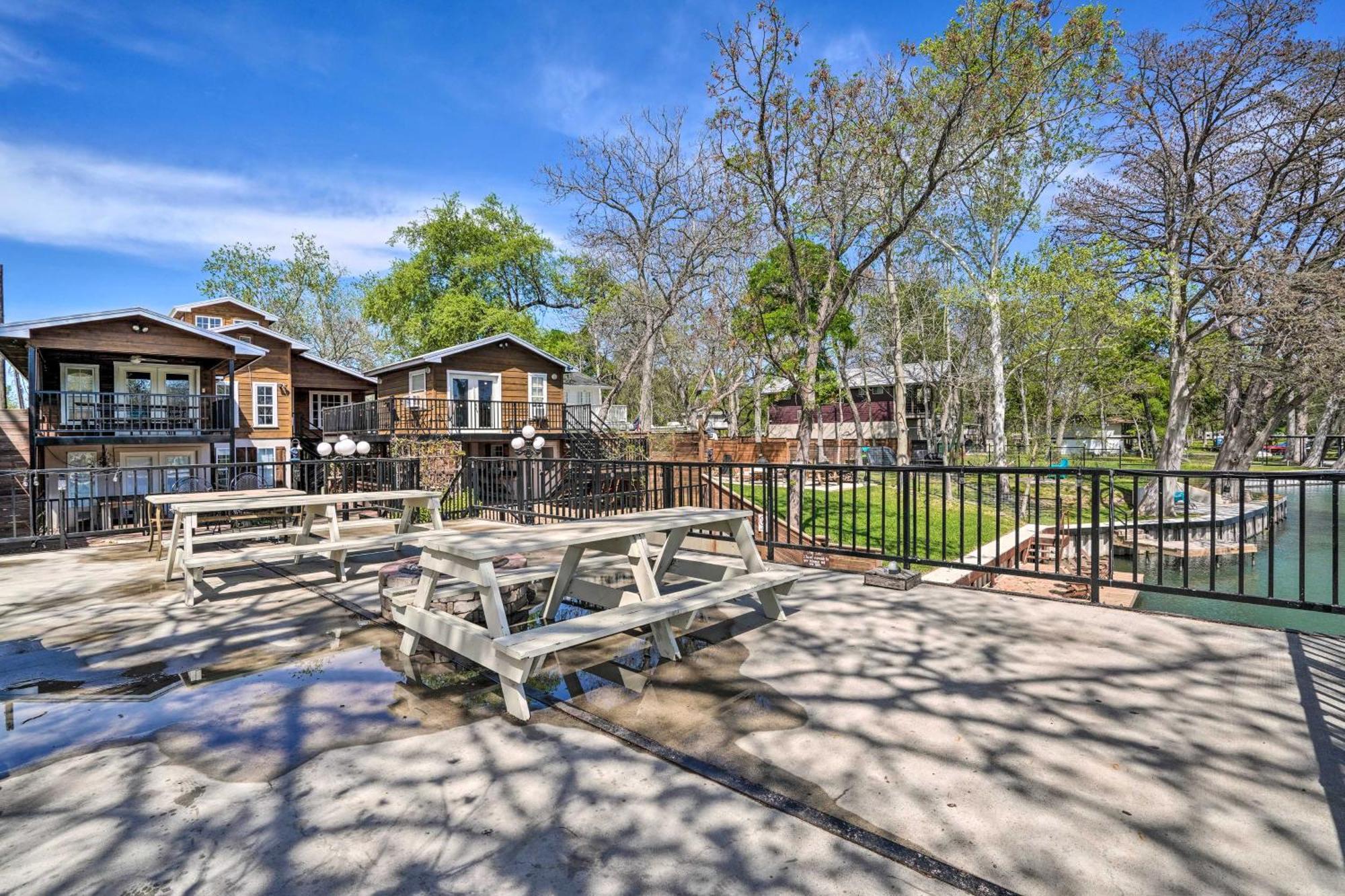 Waterfront Guadalupe River Lodge Home With Dock! Seguin Extérieur photo